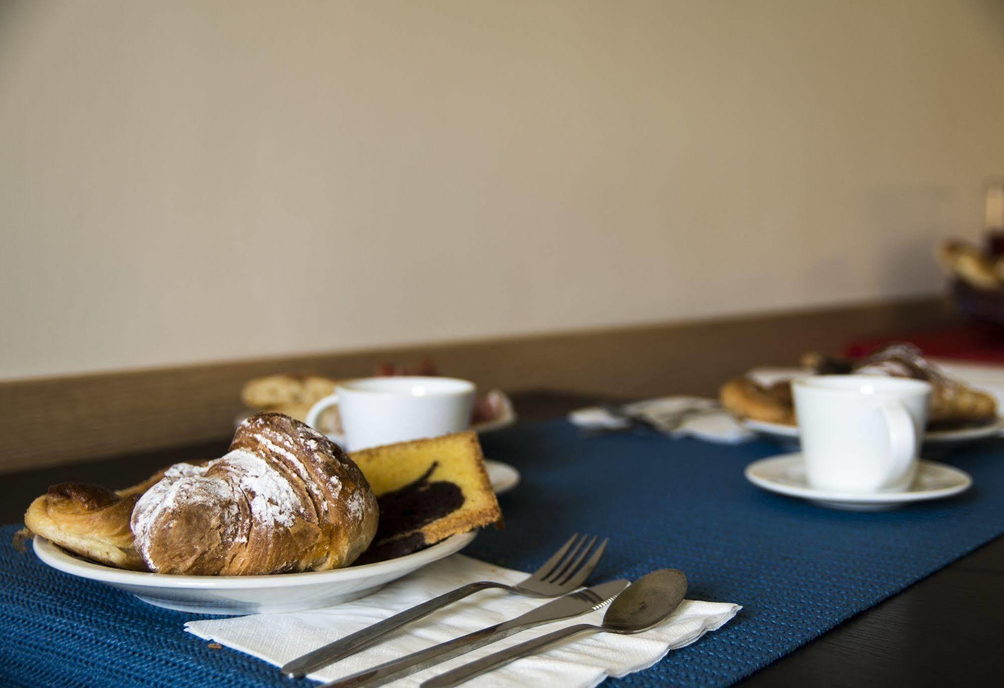 Sotto Il Sole Di Roma Bed & Breakfast Екстериор снимка